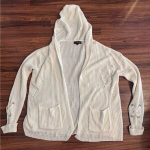 Women's Cream Hooded Sweater